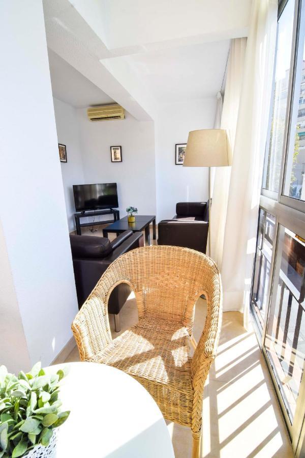 Letmalaga Economy Compas Apartment Malaga